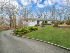 14 Cordwood Path, Shoreham NY 11786