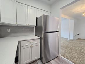 86 Bailey Court 86, Middle Island NY 11953