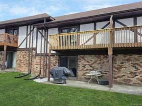 86 Bailey Court 86, Middle Island NY 11953