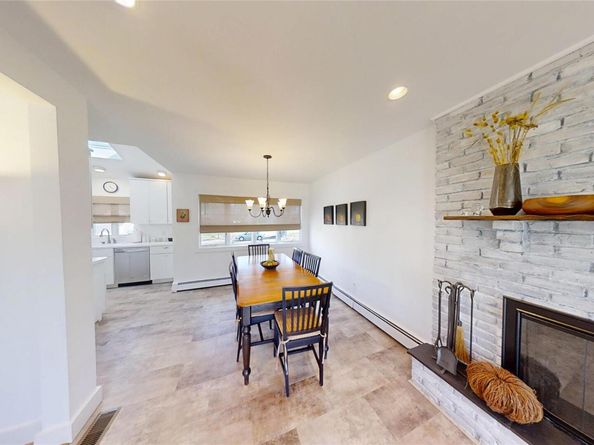 76 Diamond Drive, Plainview NY 11803
