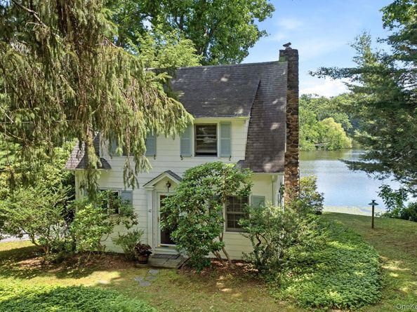42 Gilbert Street, South Salem NY 10590