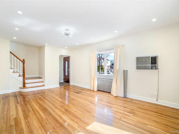 81-28 252nd Street, Bellerose NY 11426