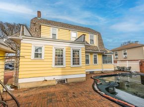 12-40 Beech Court, College Point NY 11356