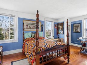 12-40 Beech Court, College Point NY 11356