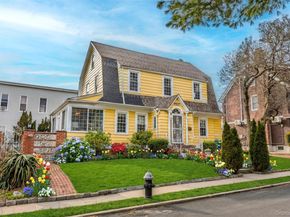 12-40 Beech Court, College Point NY 11356