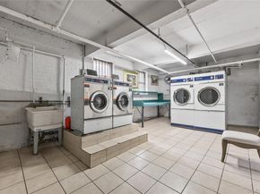 147-25 38th Ave F26, Flushing NY 11354