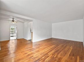 147-25 38th Ave F26, Flushing NY 11354