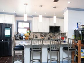 199-18 16th Avenue 25, Whitestone NY 11357