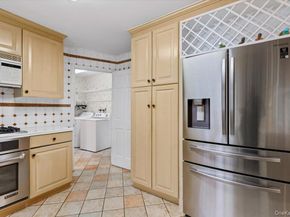 3 Penny Lane, Scarsdale NY 10583