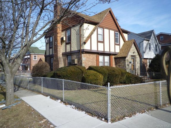 141-11 Booth Memorial Avenue, Flushing NY 11355