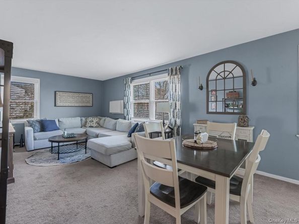 71-42 Little Neck Parkway 153B, Floral Park NY 11004