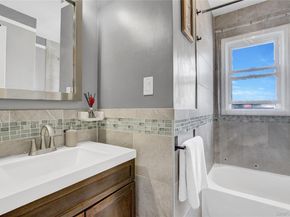 2248 New Haven Avenue, Far Rockaway NY 11691