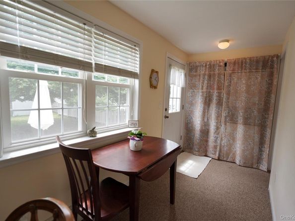 24 Henderson Avenue, Port Washington NY 11050