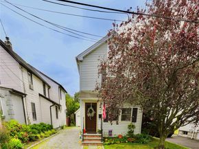 24 Henderson Avenue, Port Washington NY 11050