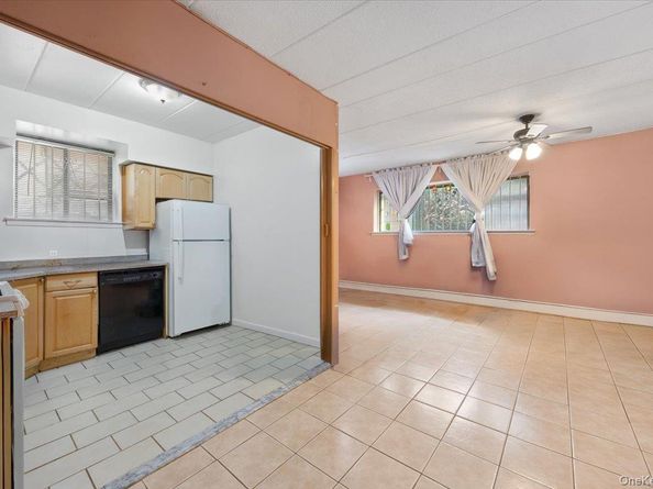 147-26 Roosevelt Ave L1, Flushing NY 11354