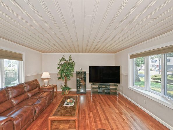 859 Brent Drive, Wantagh NY 11793