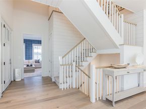 1 Spruce Court, Water Mill NY 11976