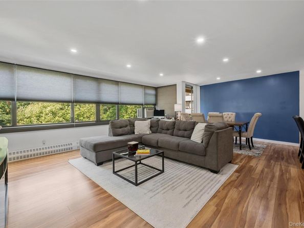 16705 12th Avenue 5B, Beechhurst NY 11357