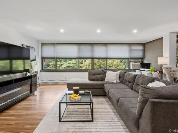 16705 12th Avenue 5B, Beechhurst NY 11357