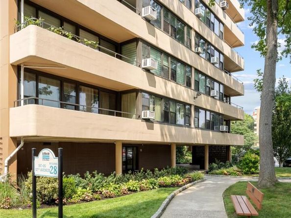16705 12th Avenue 5B, Beechhurst NY 11357