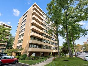 16705 12th Avenue 5B, Beechhurst NY 11357