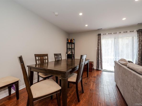 100 Daly Boulevard 1206, Oceanside NY 11572