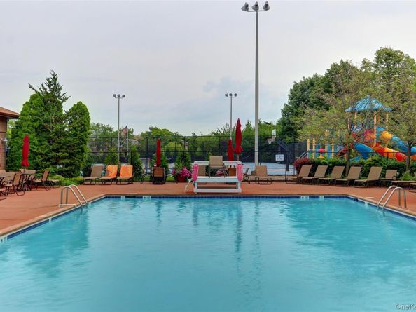 100 Daly Boulevard 1206, Oceanside NY 11572
