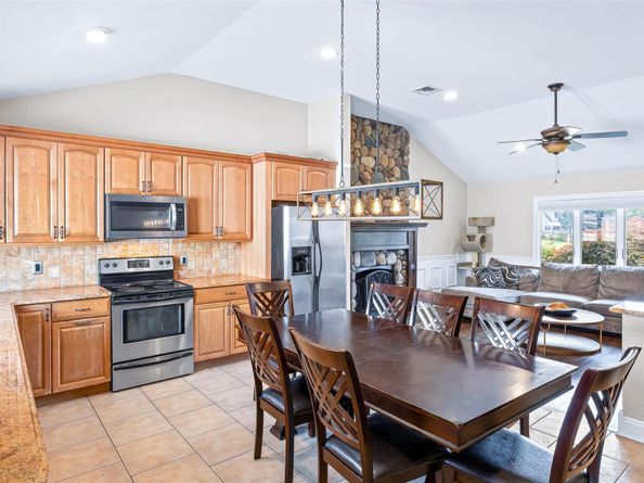 51 Plainedge Drive, Bethpage NY 11714