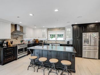 5 Arcadia Drive