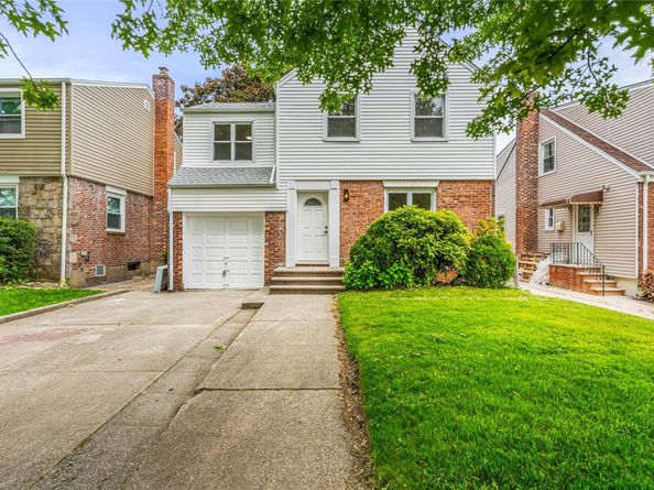 56-39 Francis Lewis Boulevard, Bayside NY 11364
