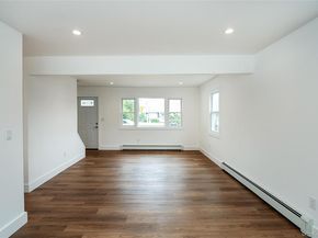 50 Carlls Path, North Babylon NY 11703