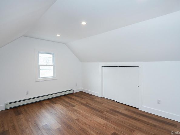 50 Carlls Path, North Babylon NY 11703