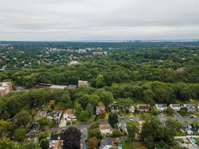 38 Gramercy Avenue, Yonkers NY 10701