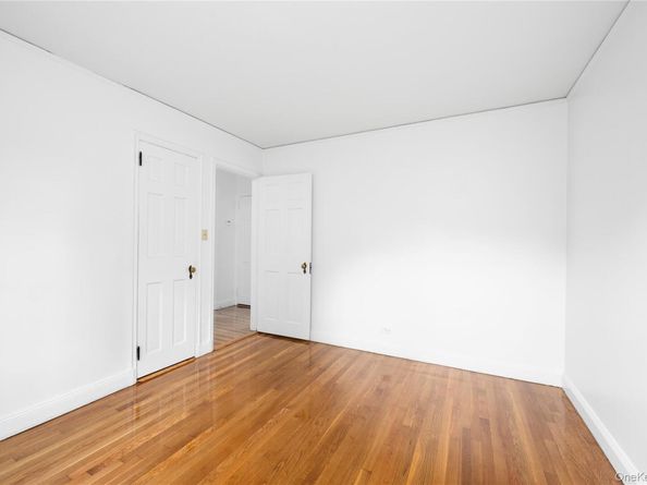 38 Gramercy Avenue, Yonkers NY 10701