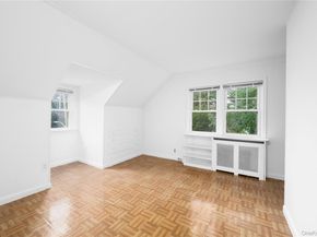 38 Gramercy Avenue, Yonkers NY 10701