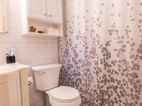 31 Ashton Road, Medford NY 11763