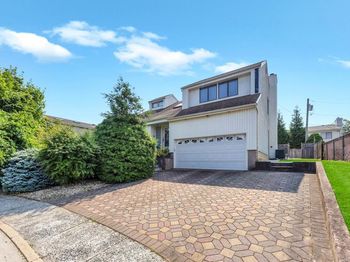 34 Gloria Place