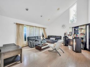 34 Gloria Place, Plainview NY 11803