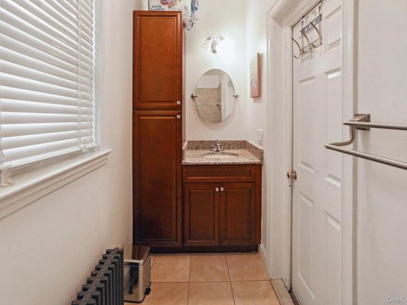 227 S 1st Avenue, Mount Vernon NY 10550