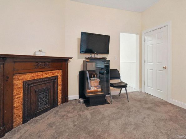 227 S 1st Avenue, Mount Vernon NY 10550