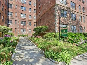 105 Garth Road 4J, Scarsdale NY 10583