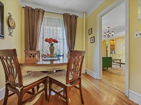 105 Garth Road 4J, Scarsdale NY 10583