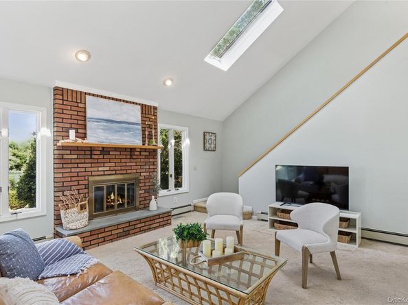 250 Peconic Bay Boulevard, Aquebogue NY 11931