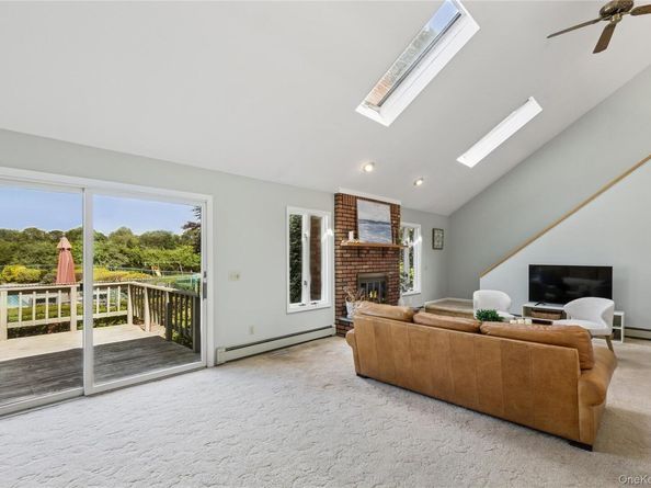 250 Peconic Bay Boulevard, Aquebogue NY 11931