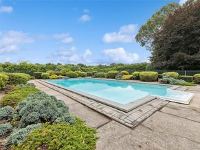 250 Peconic Bay Boulevard, Aquebogue NY 11931
