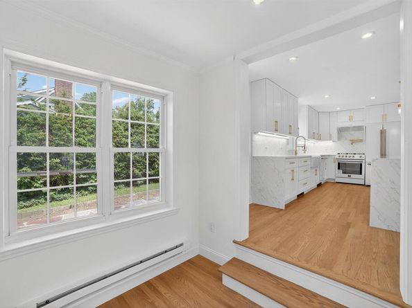 15 Benedict Avenue, Eastchester NY 10709