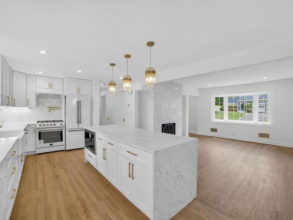 15 Benedict Avenue, Eastchester NY 10709