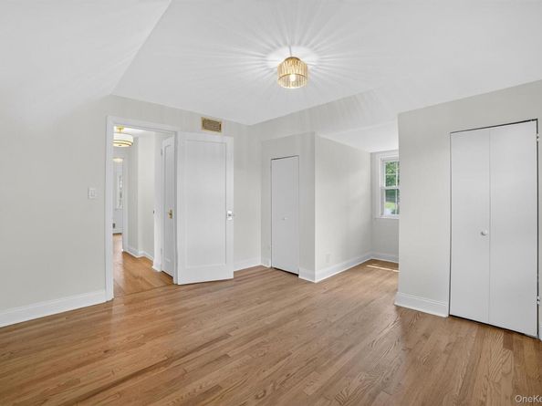 15 Benedict Avenue, Eastchester NY 10709