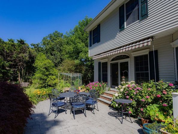1251 A North Country Road, Stony Brook NY 11790