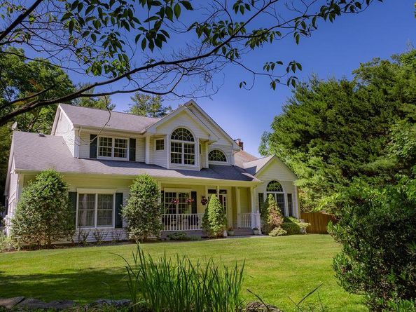 1251 A North Country Road, Stony Brook NY 11790